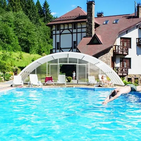 Hotel Vezha Vedmezha 4*