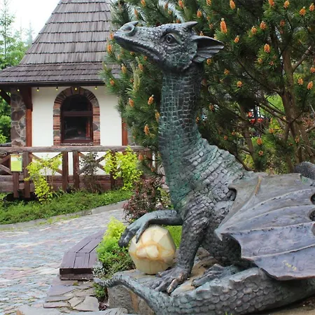 Vezha Vedmezha Volosyanka (Lviv)