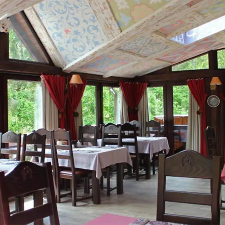 Vezha Vedmezha Hotel