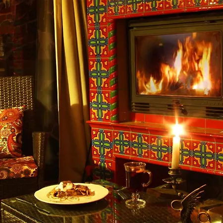 Hotel Vezha Vedmezha Volosyanka (Lviv)