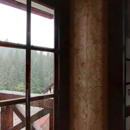 Vezha Vedmezha Hotel Volosyanka (Lviv)